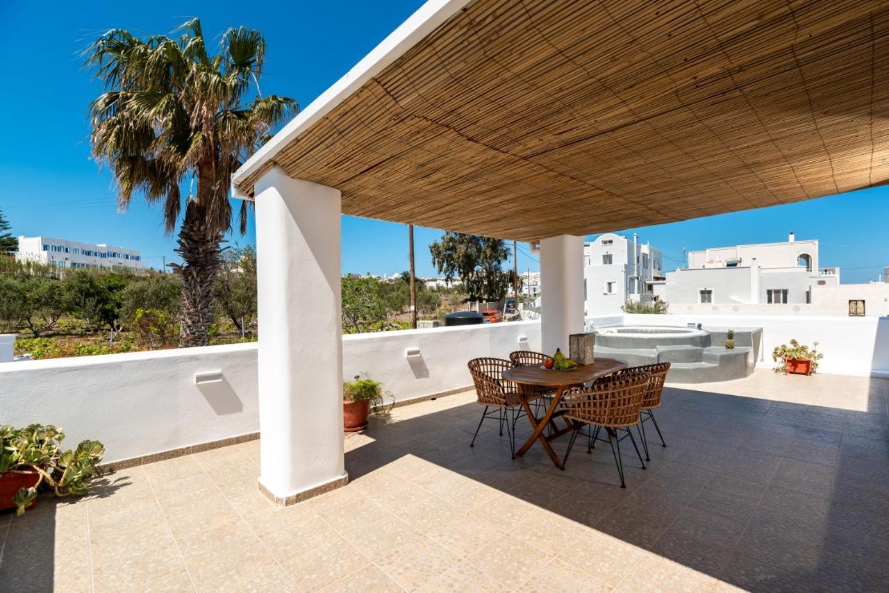 Aerenia Luxury Suites Karterados  Exterior foto