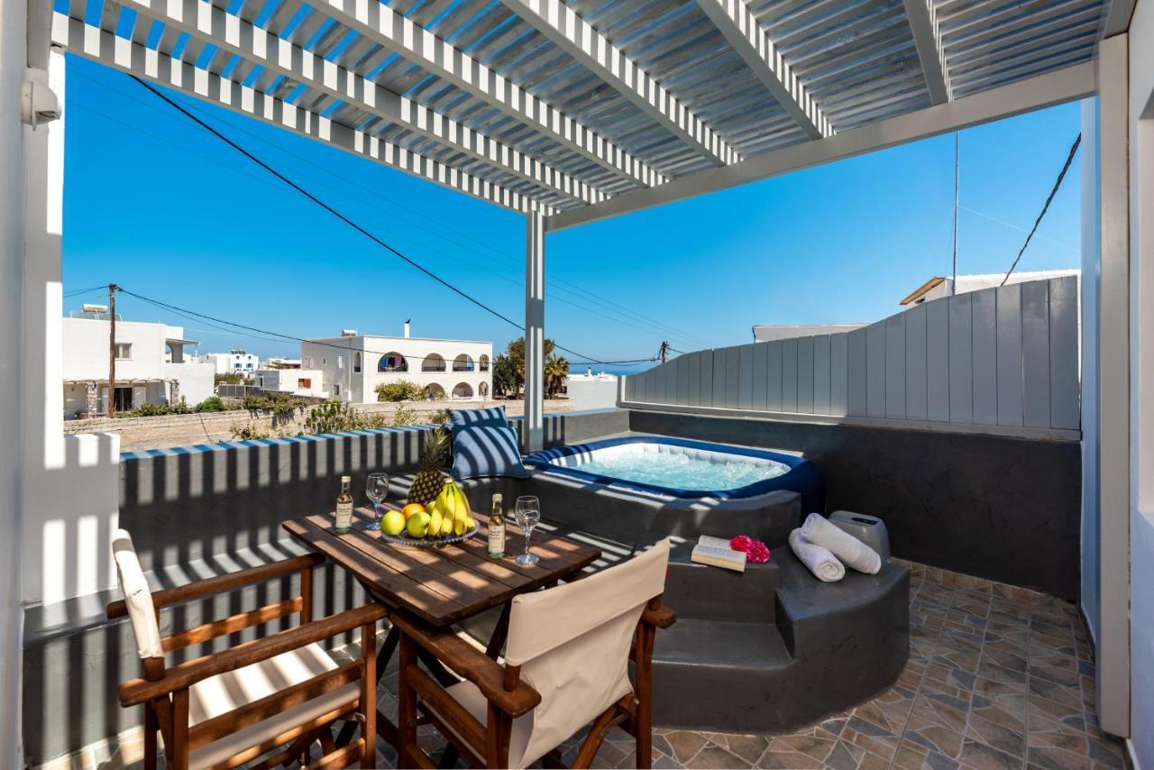 Aerenia Luxury Suites Karterados  Exterior foto