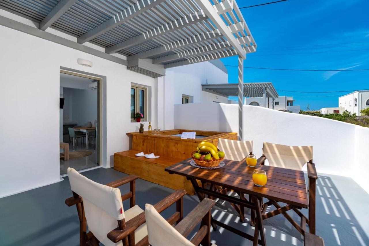 Aerenia Luxury Suites Karterados  Exterior foto