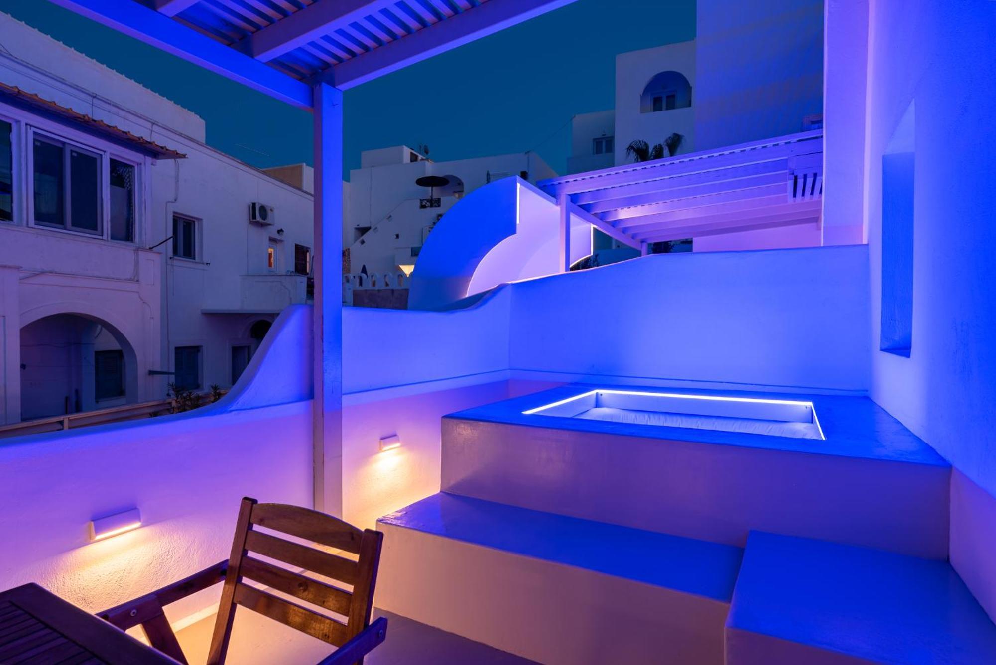 Aerenia Luxury Suites Karterados  Exterior foto
